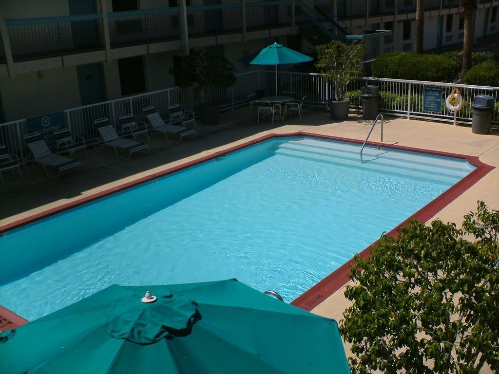 Quality Inn Harlingen Esterno foto
